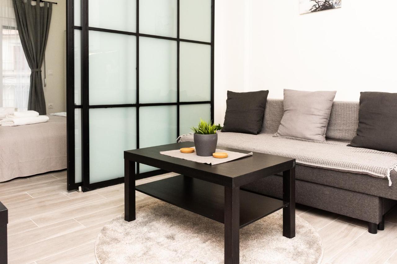 Comfy 23 Apartment Tesalonika Bagian luar foto